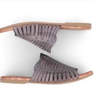 CHASTITY BED|STÜ grey leather sandals. 8.5 NWT NWB
